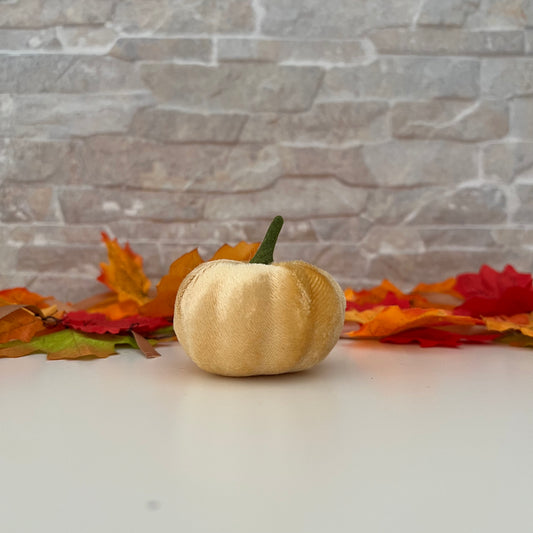 Zucca decorativa in velluto panna